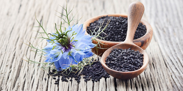 Масло от черен кимион – съкровище от Близкия Изток с мощни лечебни свойства